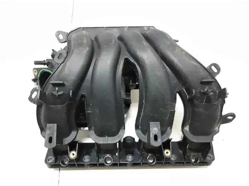 Впускной коллектор ST302011 Впускной коллектор ST302011