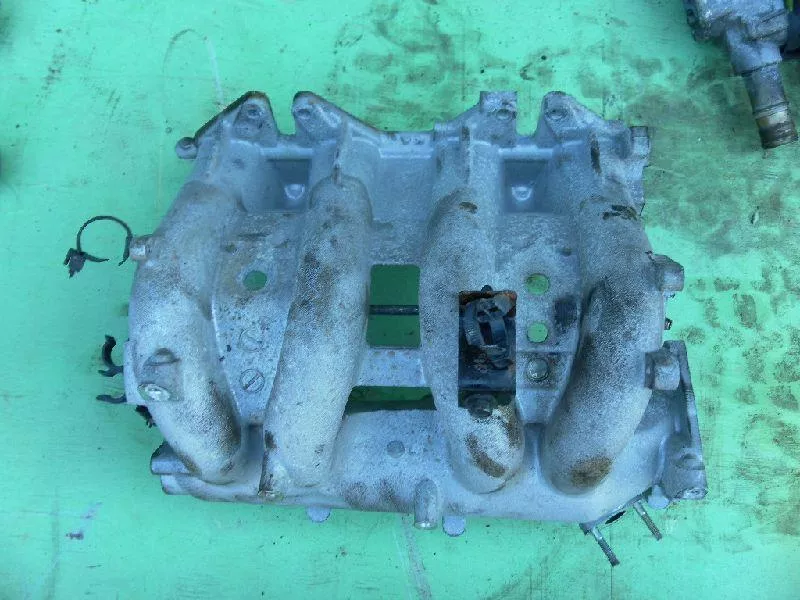 Впускной коллектор ST300976