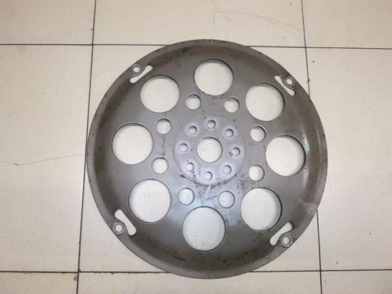 Маховик двигателя BS264499