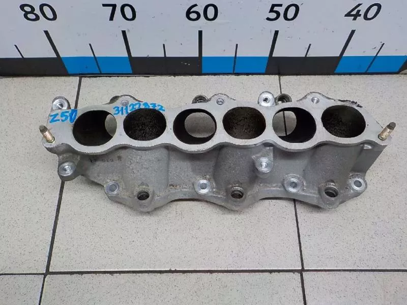 Впускной коллектор ST299853