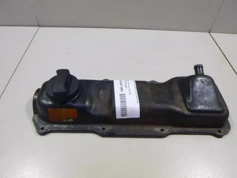 Клапанная крышка ГБЦ BS68928 Клапанная крышка ГБЦ BS68928