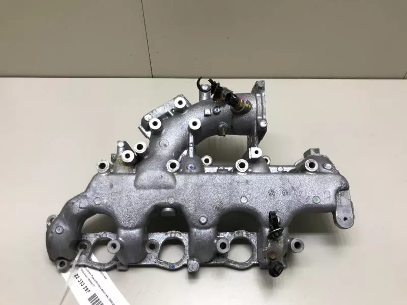 Впускной коллектор ST298739