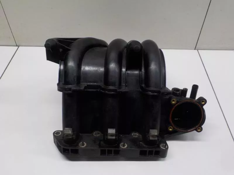 Впускной коллектор ST298053 Впускной коллектор ST298053