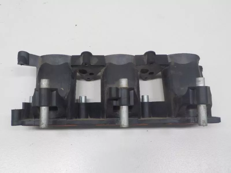 Впускной коллектор ST301785