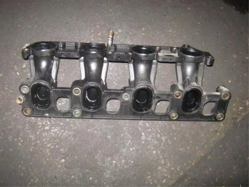 Впускной коллектор ST302524