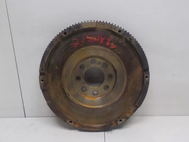 Маховик двигателя BS266352