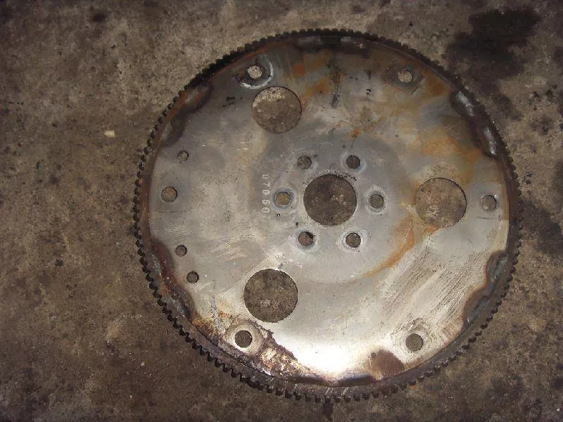 Маховик двигателя BS264188