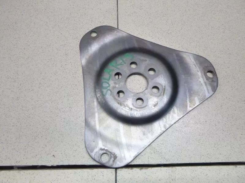 Маховик двигателя BS264705