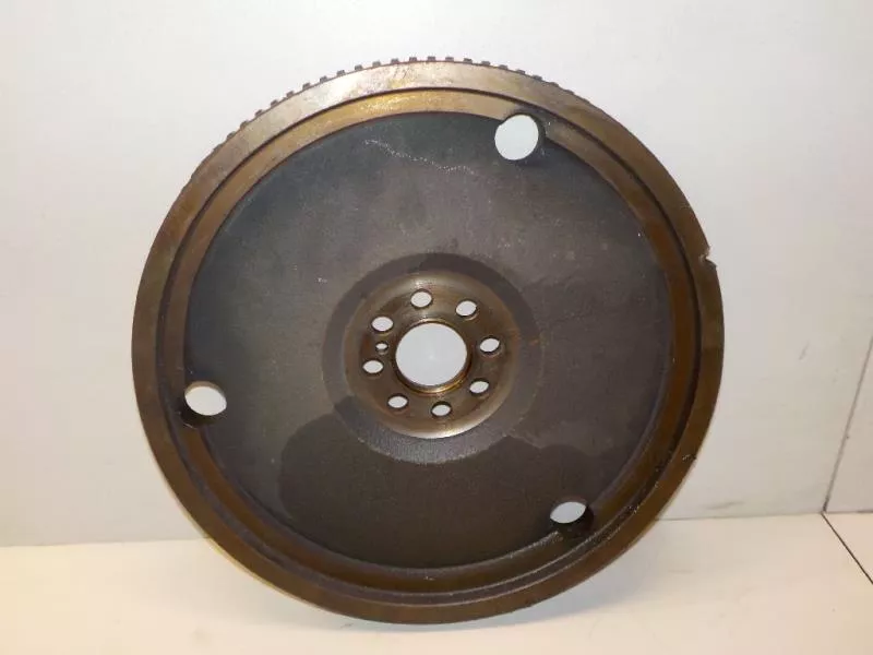 Маховик двигателя BS266727