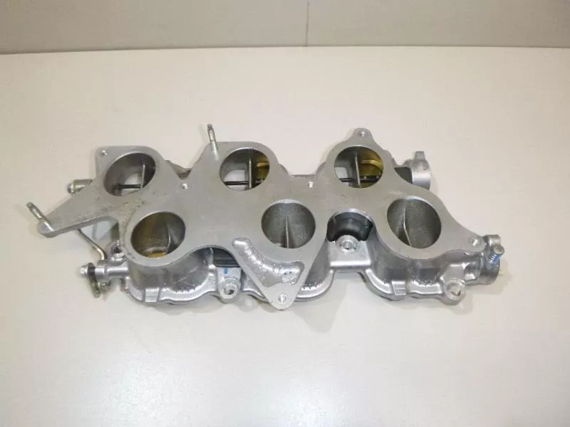 Впускной коллектор ST300721 Впускной коллектор ST300721