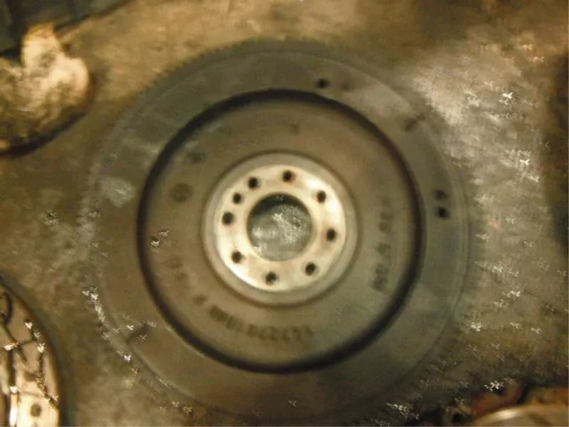 Маховик двигателя BS266983 Маховик двигателя BS266983