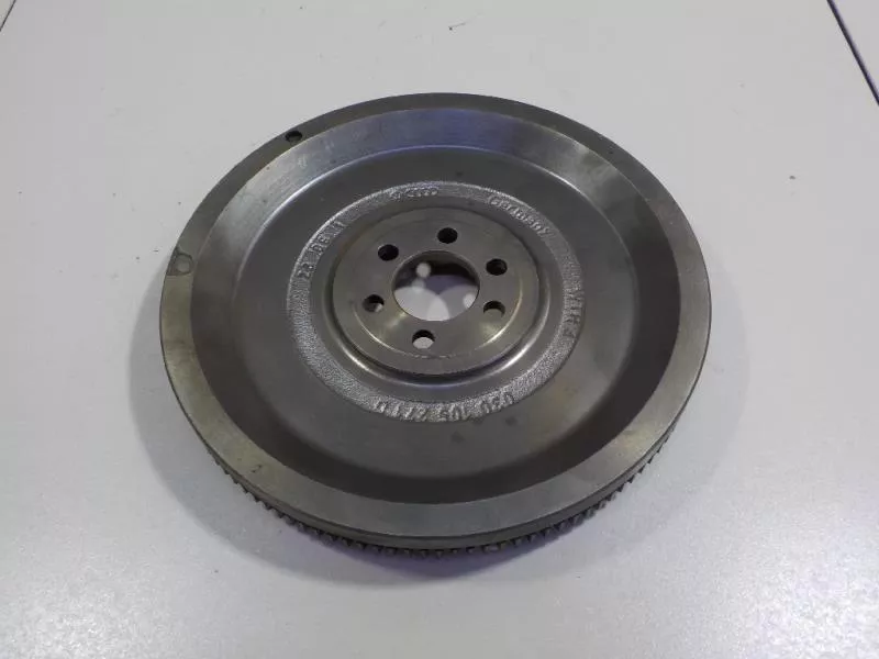 Маховик двигателя BS263758