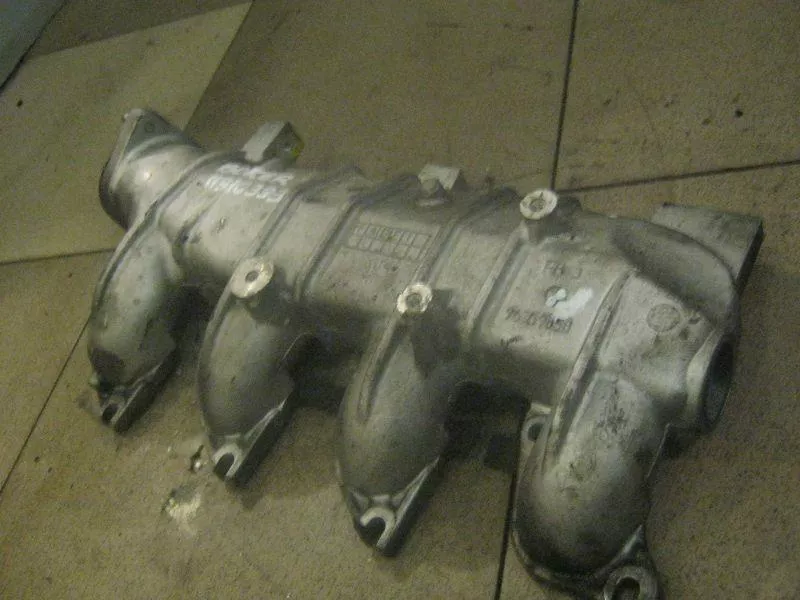 Впускной коллектор ST298119