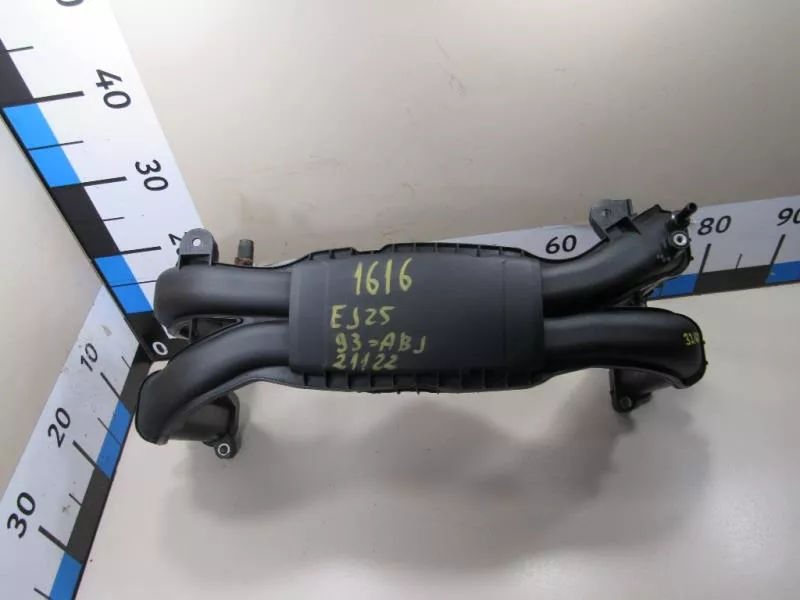 Впускной коллектор ST301643 Впускной коллектор ST301643