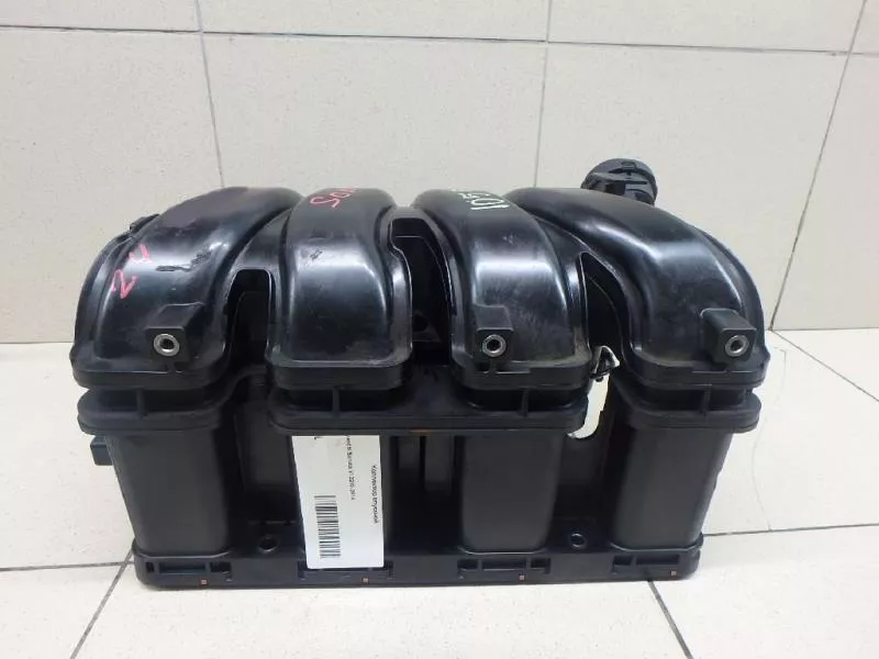 Впускной коллектор ST302486 Впускной коллектор ST302486