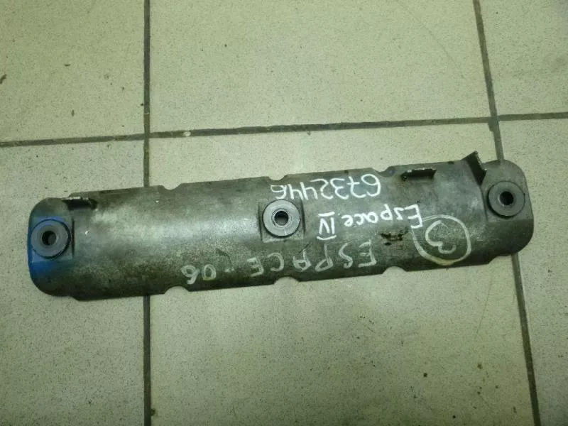 Клапанная крышка ГБЦ BS68401