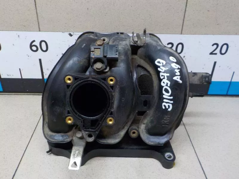 Впускной коллектор ST298967 Впускной коллектор ST298967