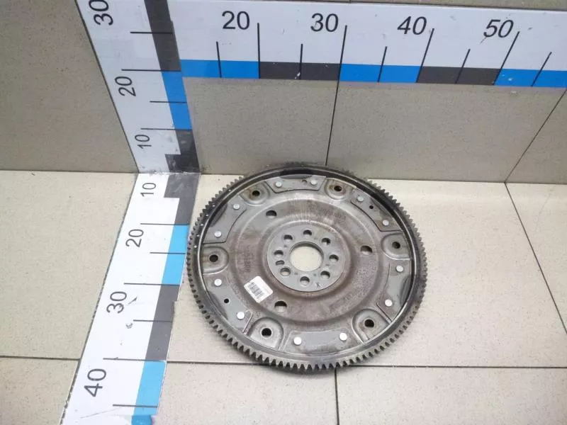 Маховик двигателя BS267496