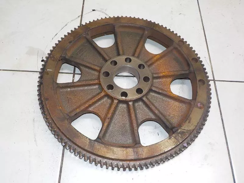 Маховик двигателя BS264488