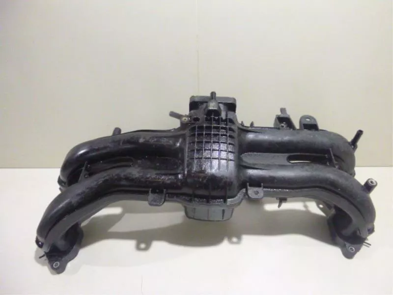 Впускной коллектор ST303113 Впускной коллектор ST303113