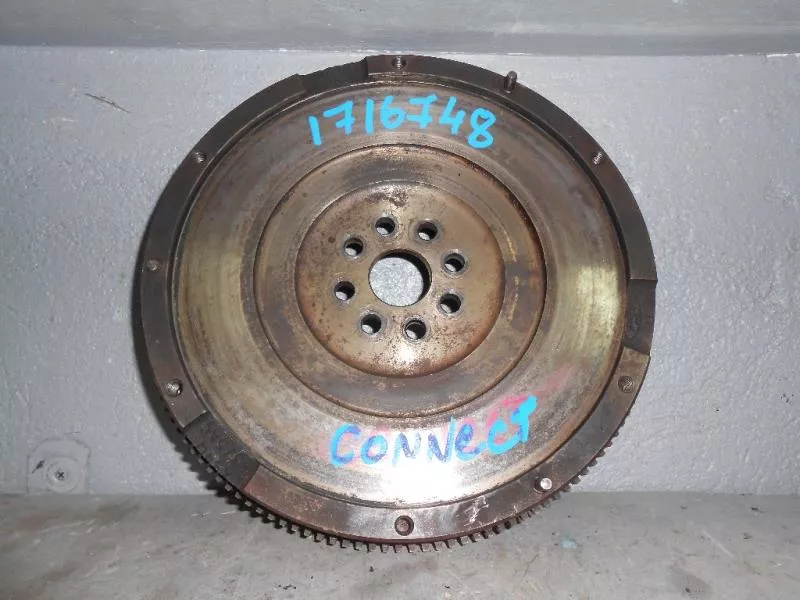 Маховик двигателя BS266790