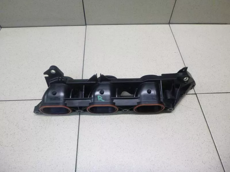 Впускной коллектор ST300966