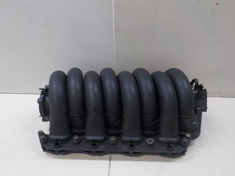 Впускной коллектор ST298381 Впускной коллектор ST298381