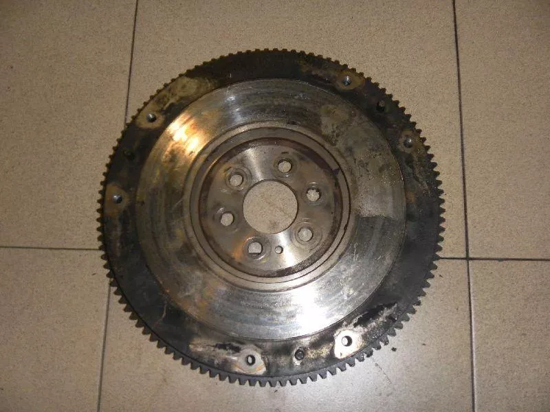 Маховик двигателя BS266241