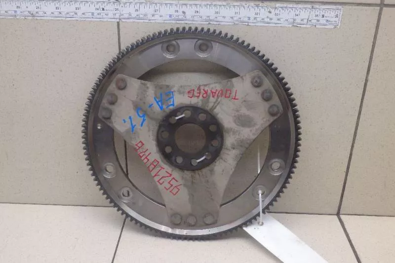 Маховик двигателя BS266486 Маховик двигателя BS266486