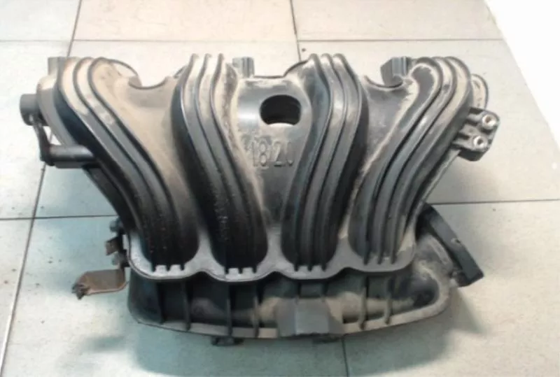 Впускной коллектор ST300268