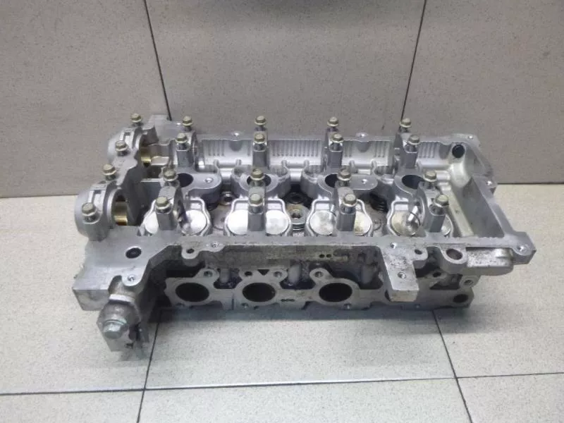 ГБЦ (головка блока цилиндров) ST295594 ГБЦ (головка блока цилиндров) ST295594