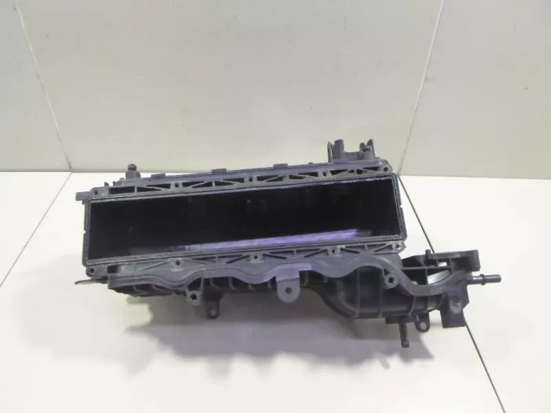 Впускной коллектор ST302836