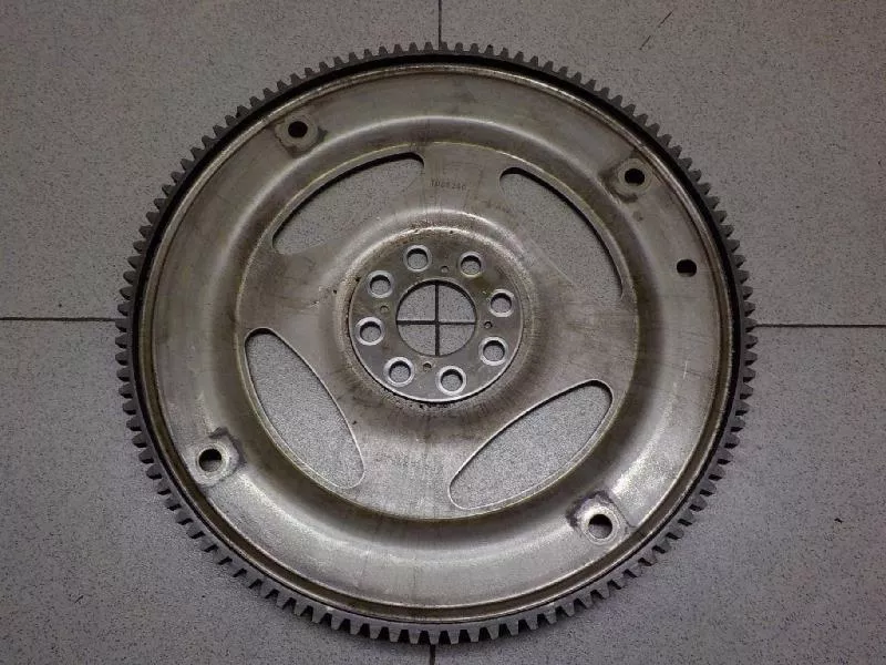 Маховик двигателя BS263345 Маховик двигателя BS263345