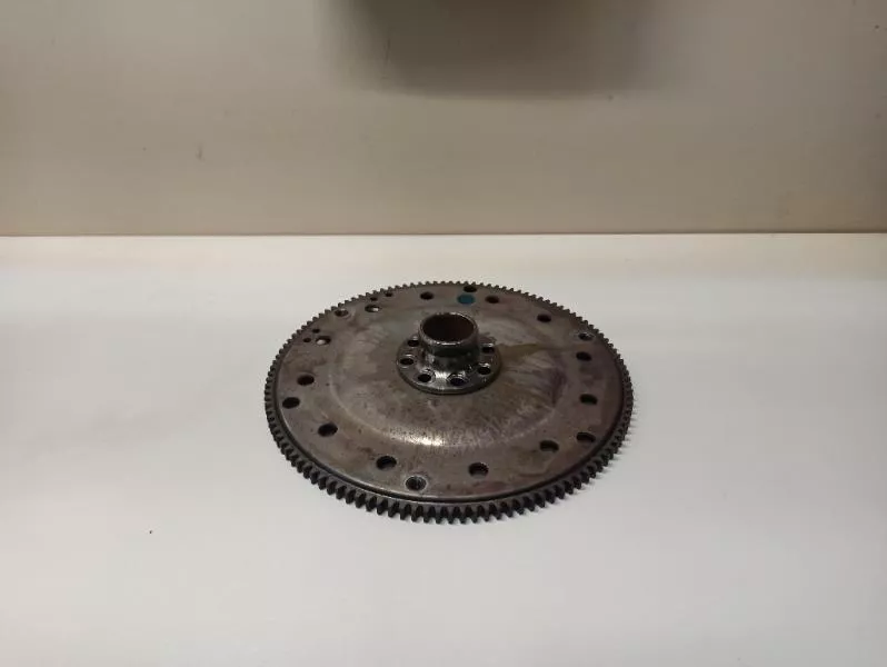 Маховик двигателя BS264338