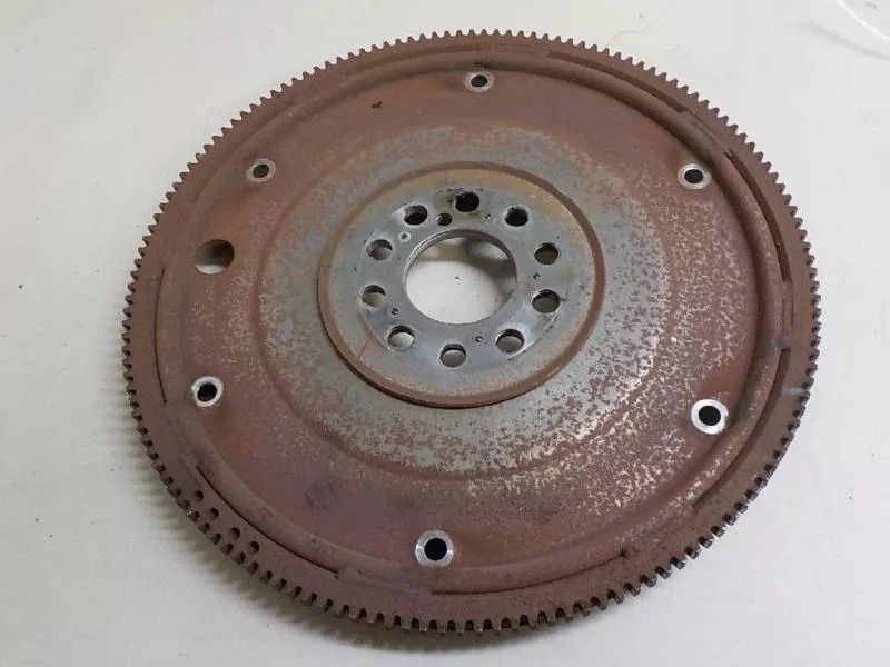 Маховик двигателя BS266237