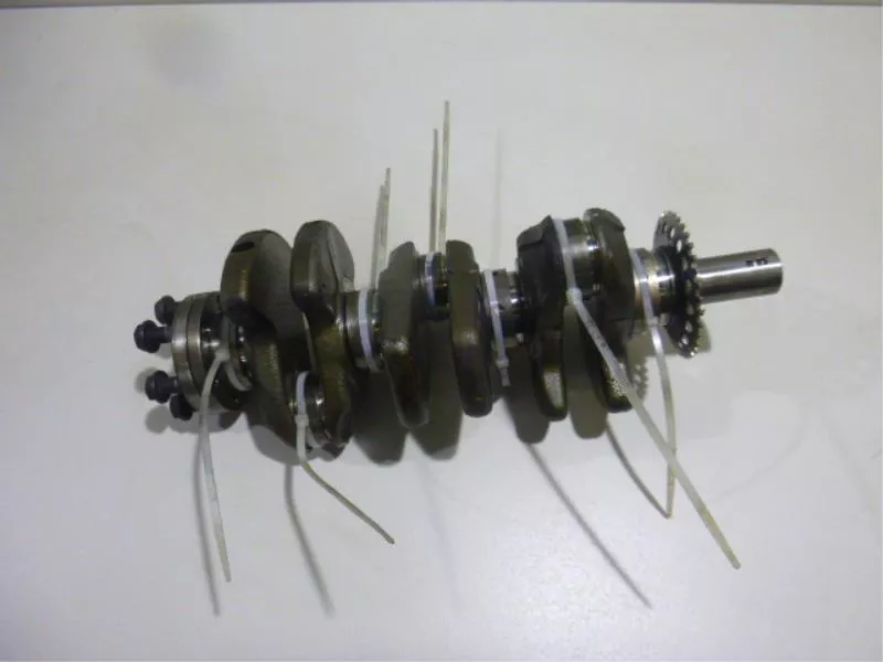 Коленвал BS249816