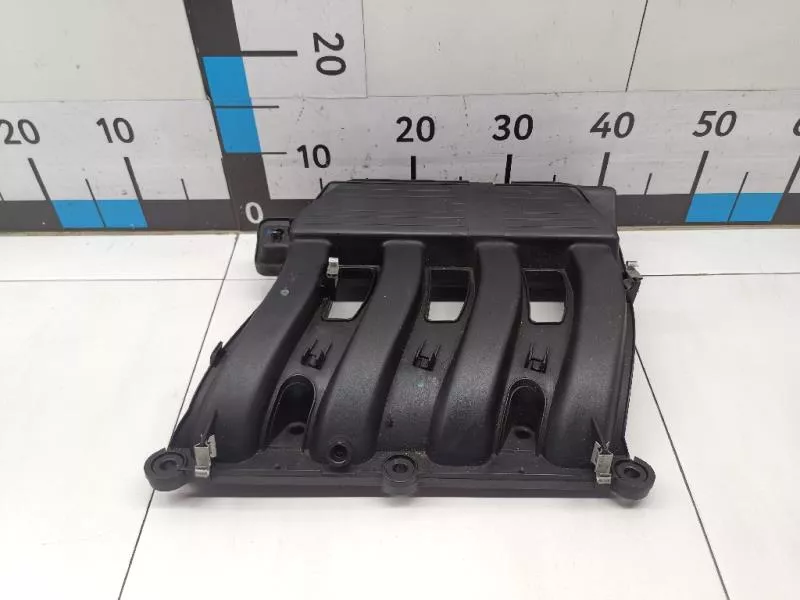 Впускной коллектор ST300182 Впускной коллектор ST300182