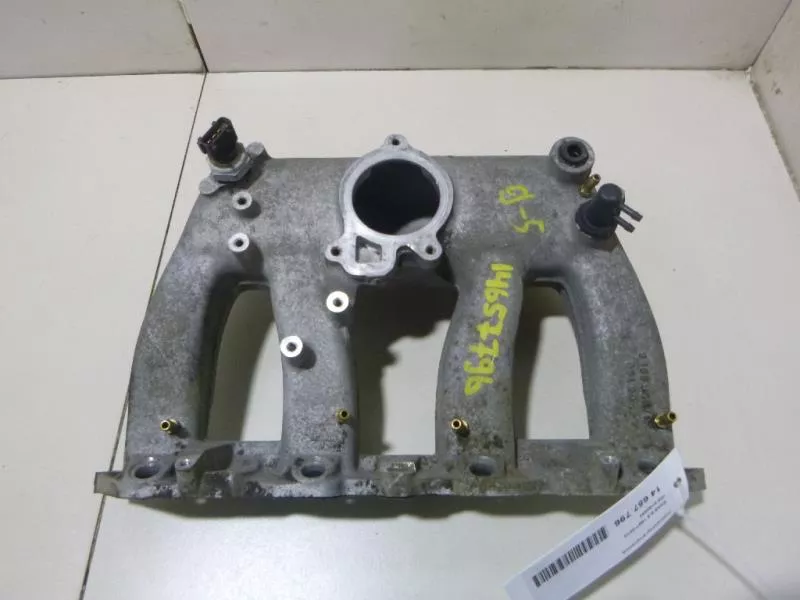 Впускной коллектор ST300119