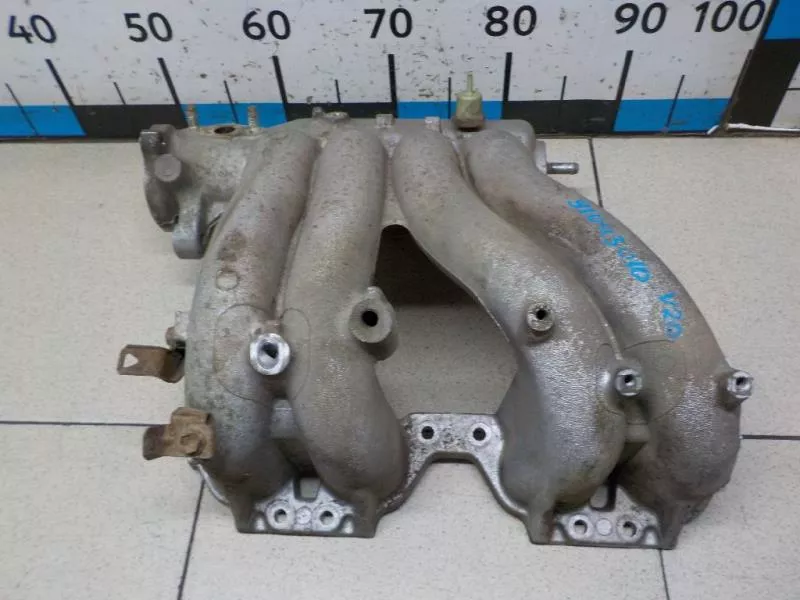 Впускной коллектор ST299889