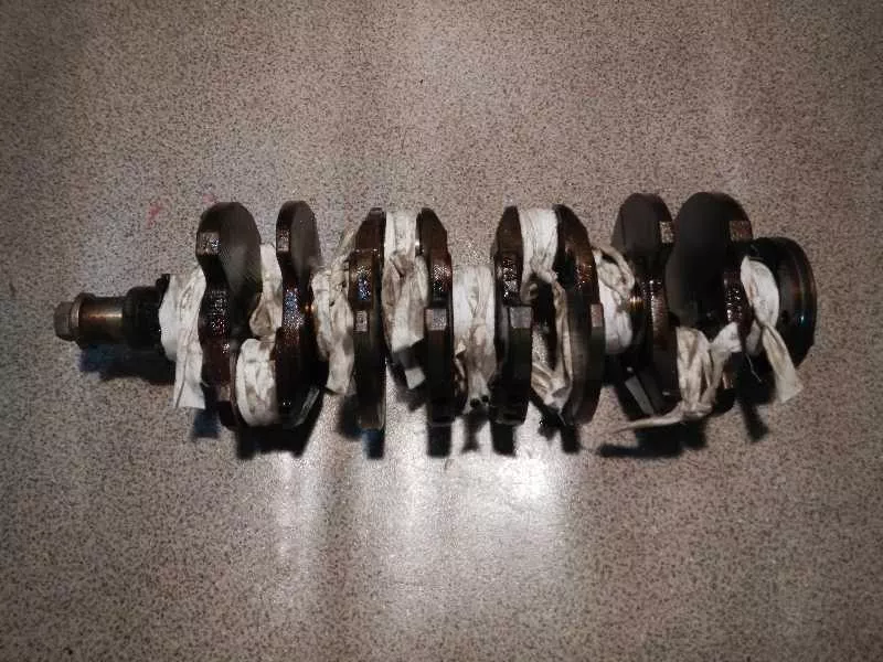 Коленвал BS248890