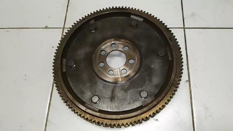 Маховик двигателя BS265846 Маховик двигателя BS265846