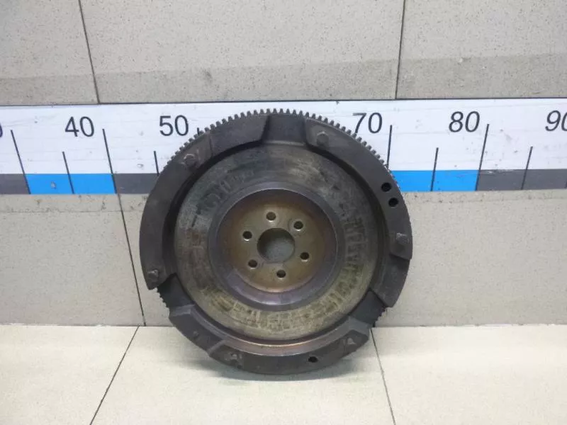 Маховик двигателя BS265129