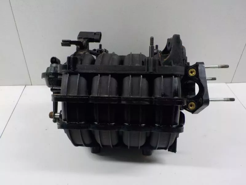 Впускной коллектор ST301572