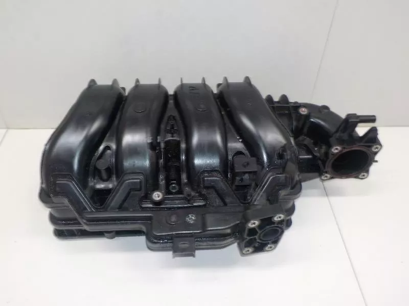 Впускной коллектор ST302938 Впускной коллектор ST302938