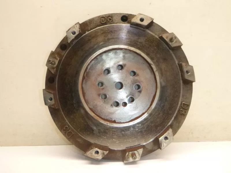 Маховик двигателя BS264872