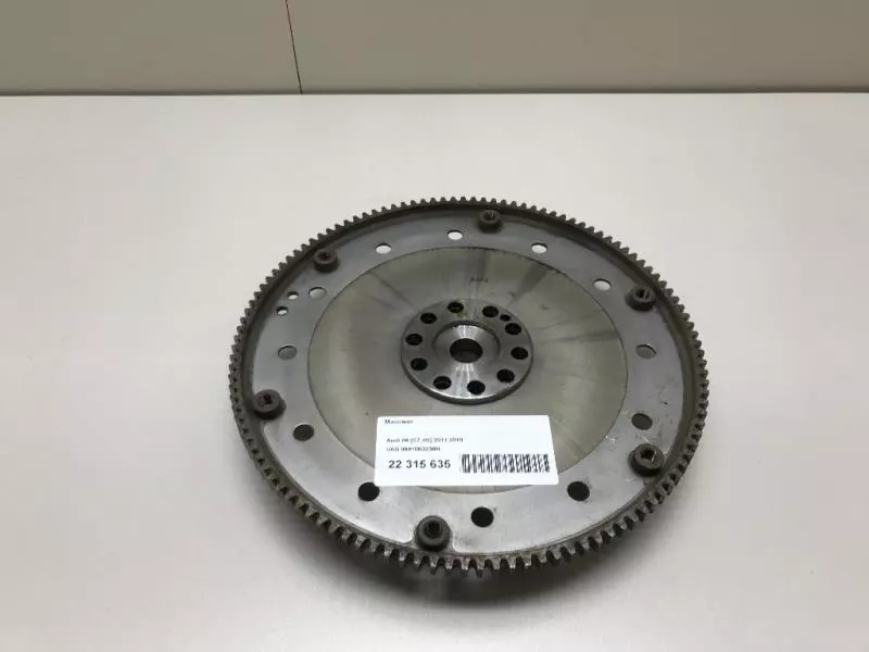 Маховик двигателя BS266049