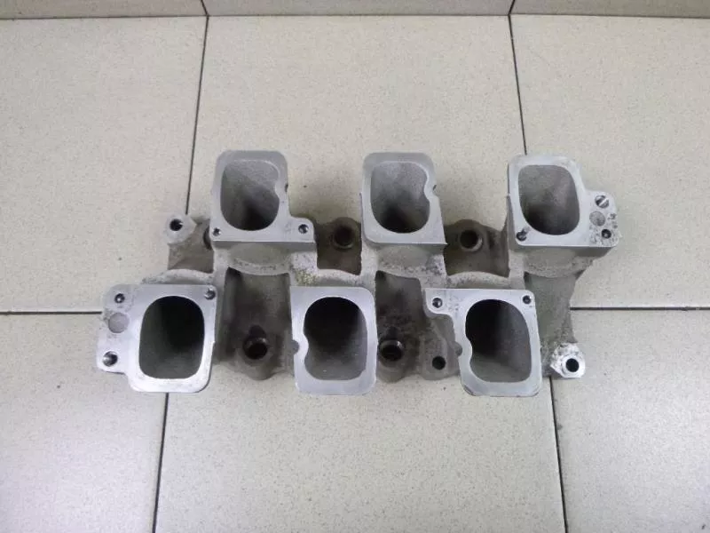 Впускной коллектор ST298580