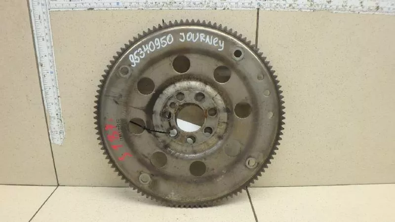 Маховик двигателя BS263503