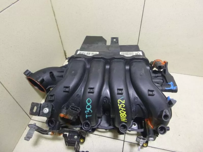 Впускной коллектор ST302336