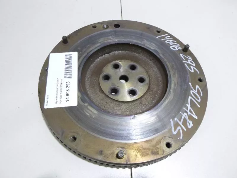 Маховик двигателя BS265767